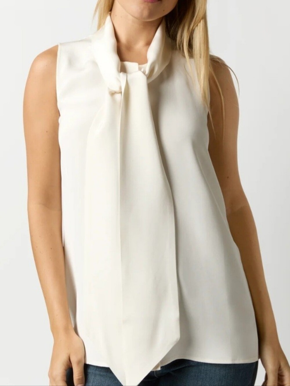 💥Ramy Brook Ivory Tie-Front Top  M